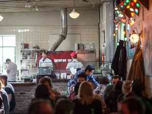 An image of Roberta's Pizza Restaurant